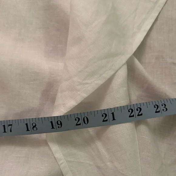 Chico's Ivory Tunic with Taupe and Silver Accents Size 1 - Picture 12 of 12